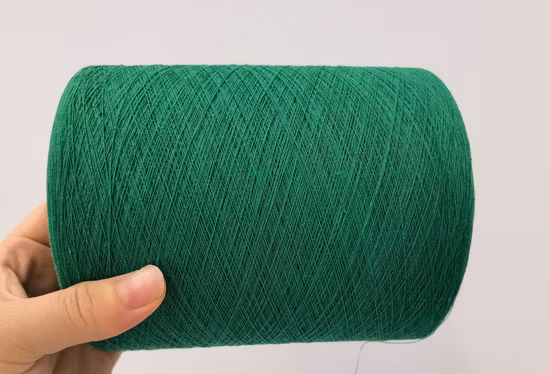 Ne 20s 24s OE Fils de polyester de coton recyclé pour le tricotage circulaire